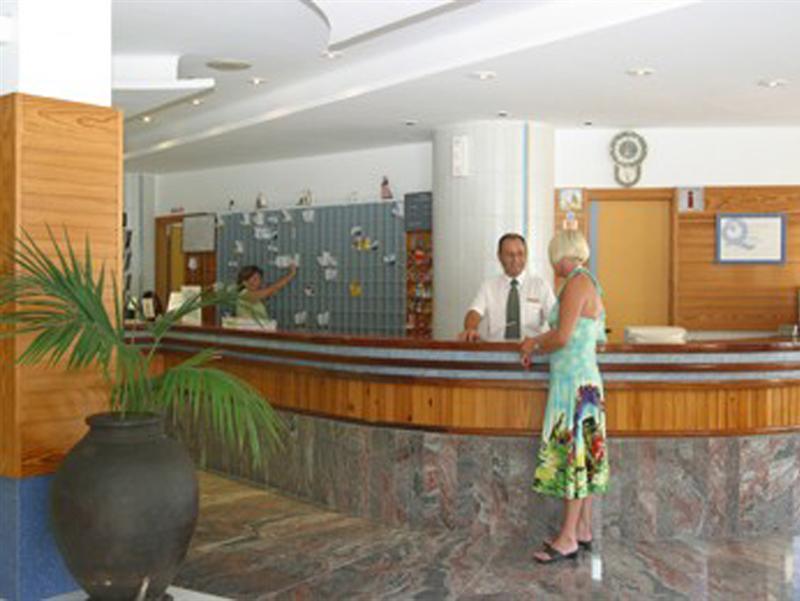 Invisa Ereso All Inclusive Es Cana Intérieur photo