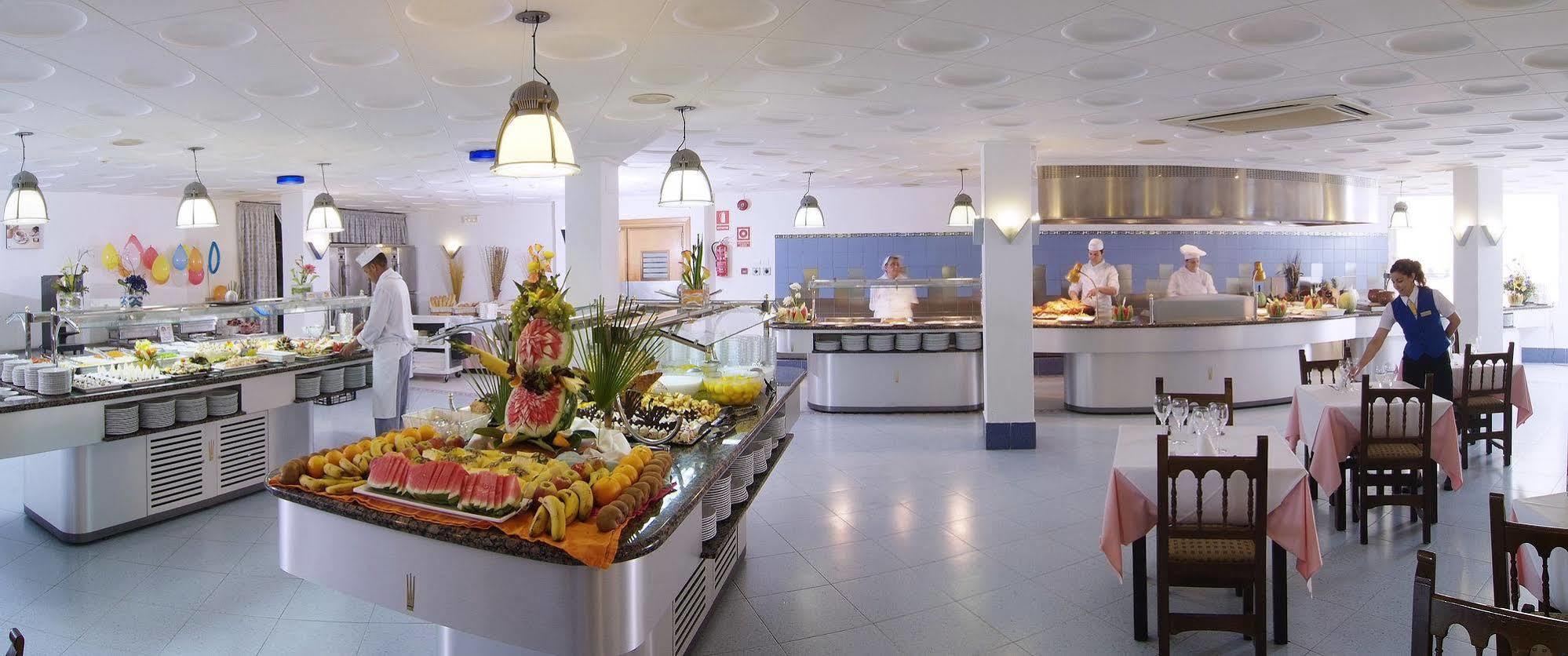 Invisa Ereso All Inclusive Es Cana Extérieur photo