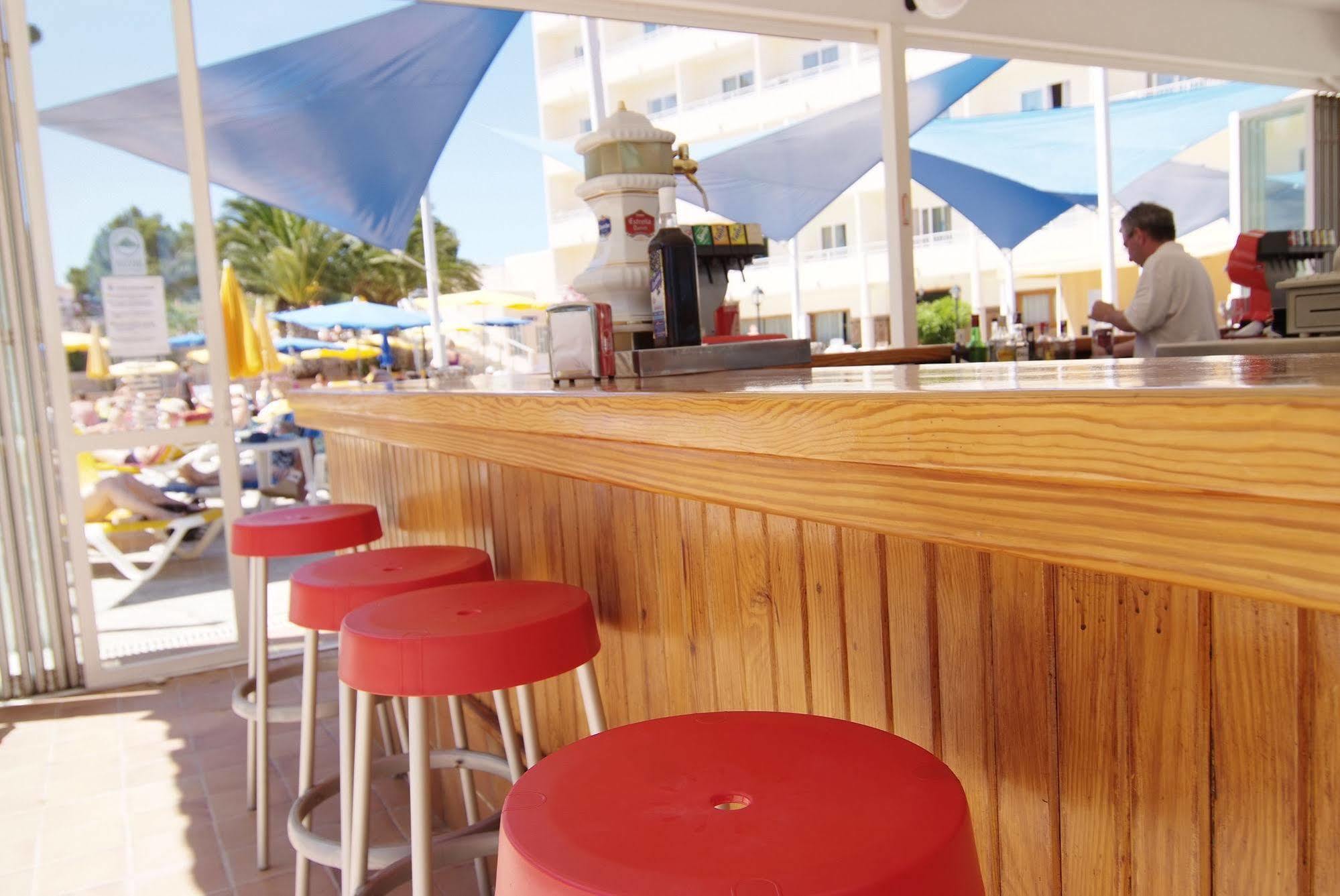 Invisa Ereso All Inclusive Es Cana Extérieur photo