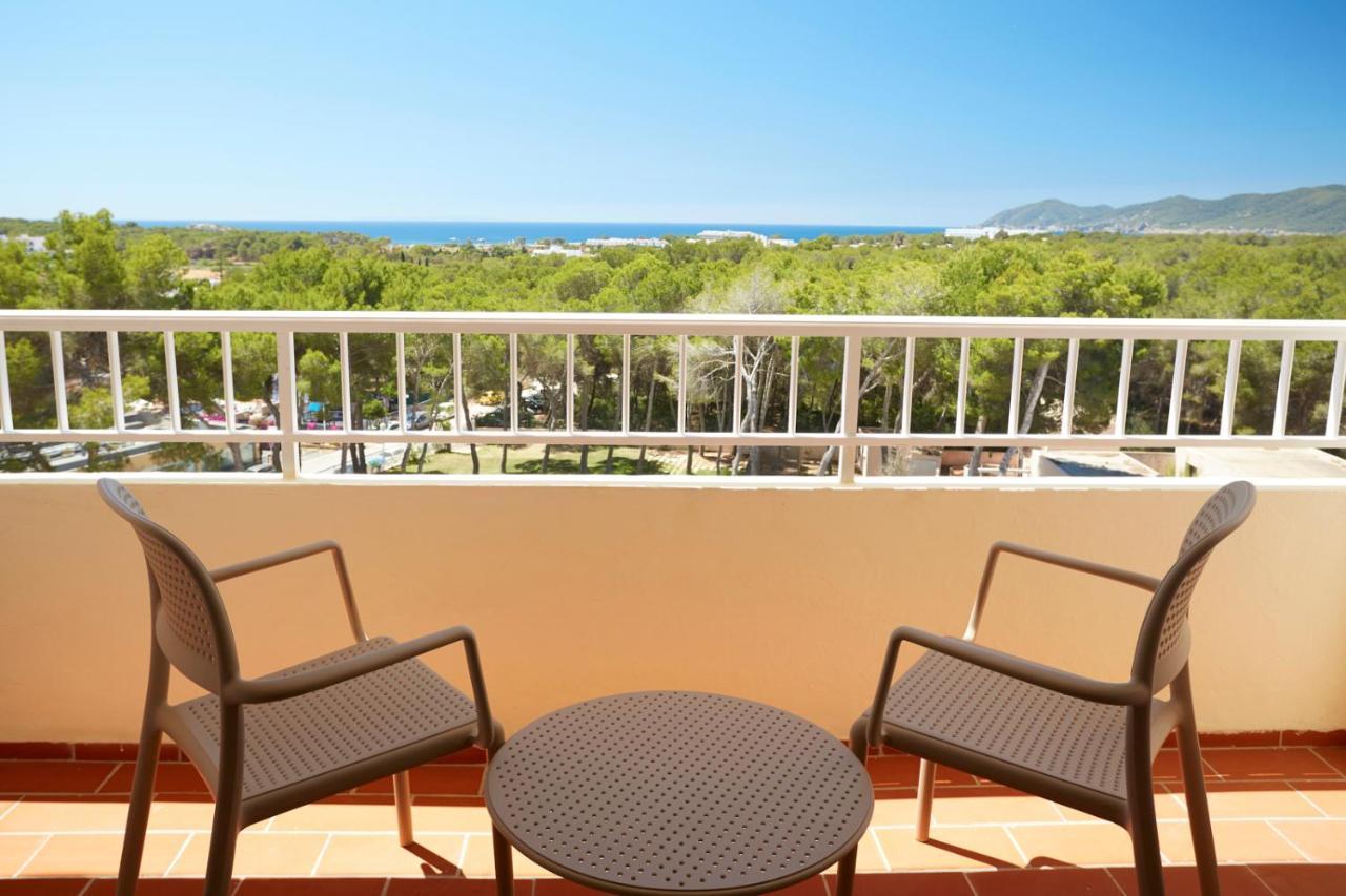 Invisa Ereso All Inclusive Es Cana Extérieur photo